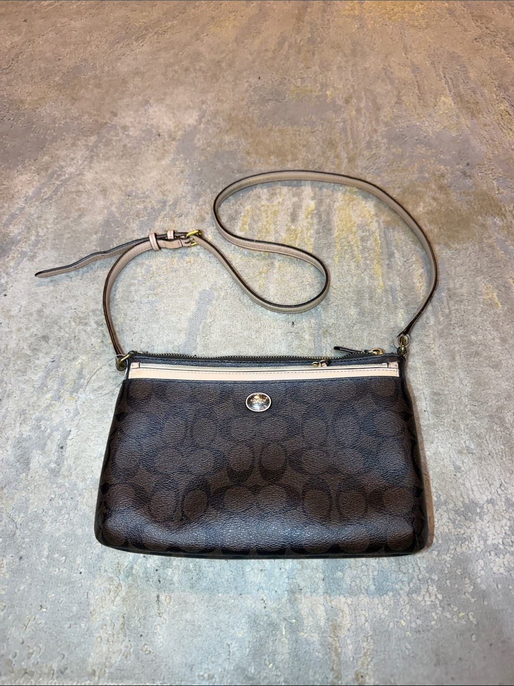 Coach Peyton brown signature coated canvas Crossbody Shoulder Bag F1453